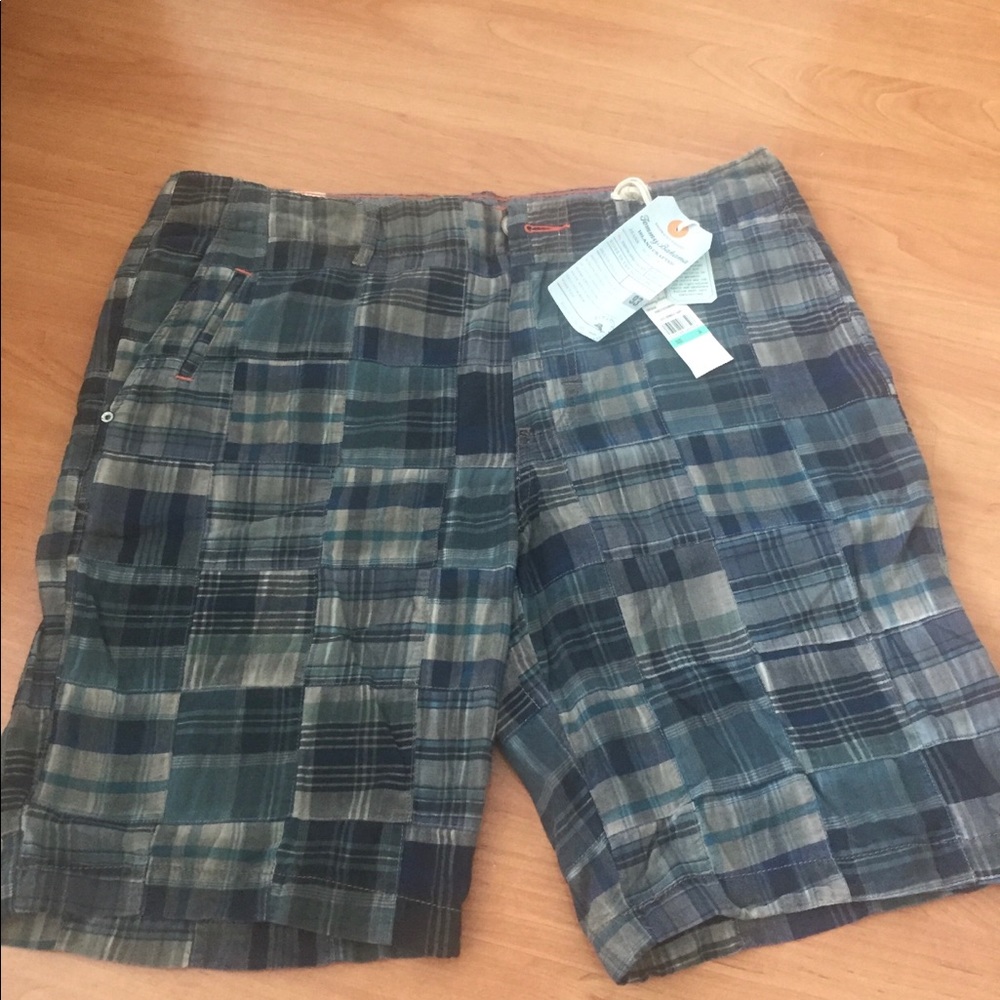 Men’s tommy bahama shorts